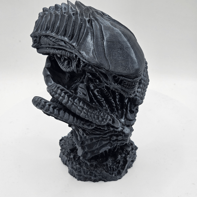 Alien Xenomorph Warrior Bust Figure